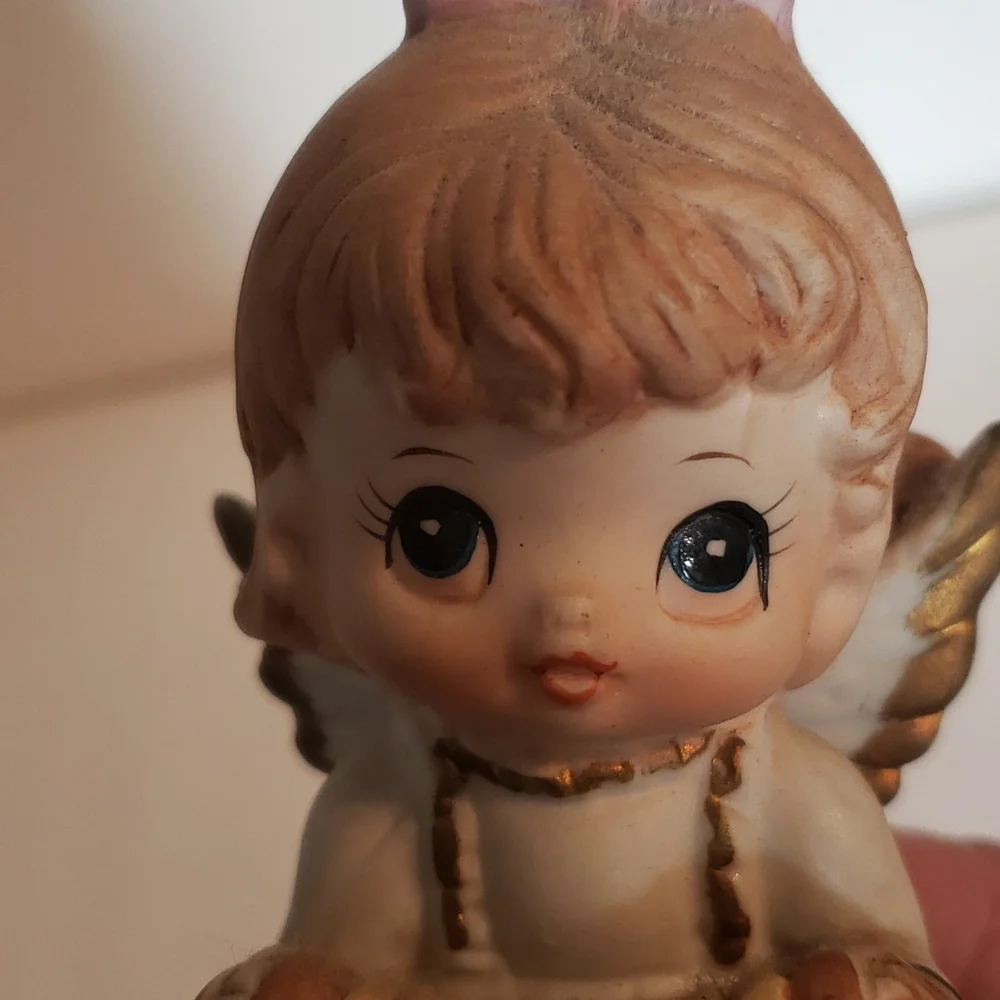 Angel - Picture 5 of 6